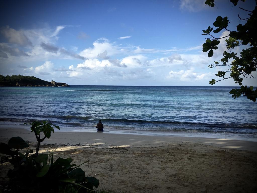 San San Tropez Hotel Port Antonio Exterior photo