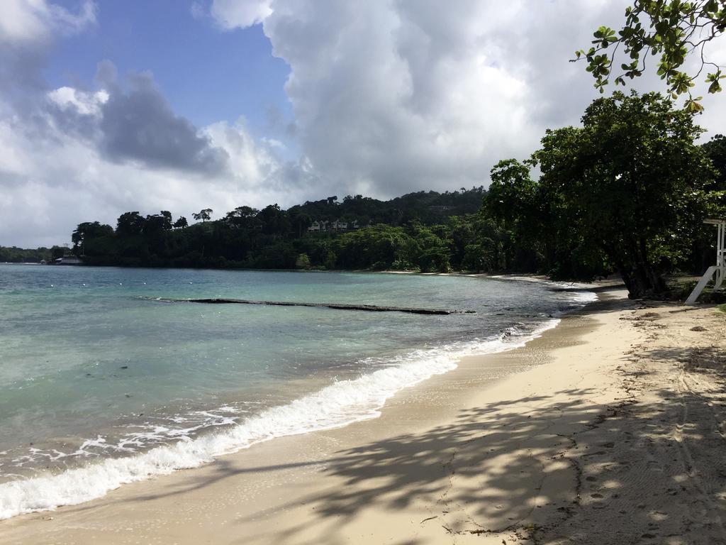 San San Tropez Hotel Port Antonio Exterior photo